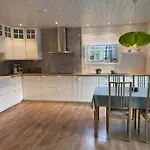 I Isfjorden! Villa